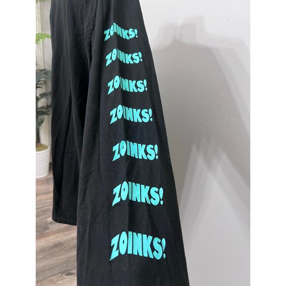 Scooby Doo T-Shirt Sz XL Black Colorful Graphic Arm SpellOut Halloween Haunted - Picture 4 of 5